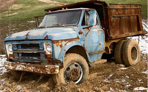 泥车驾驶模拟器(Mud Truck Driving Simulator)